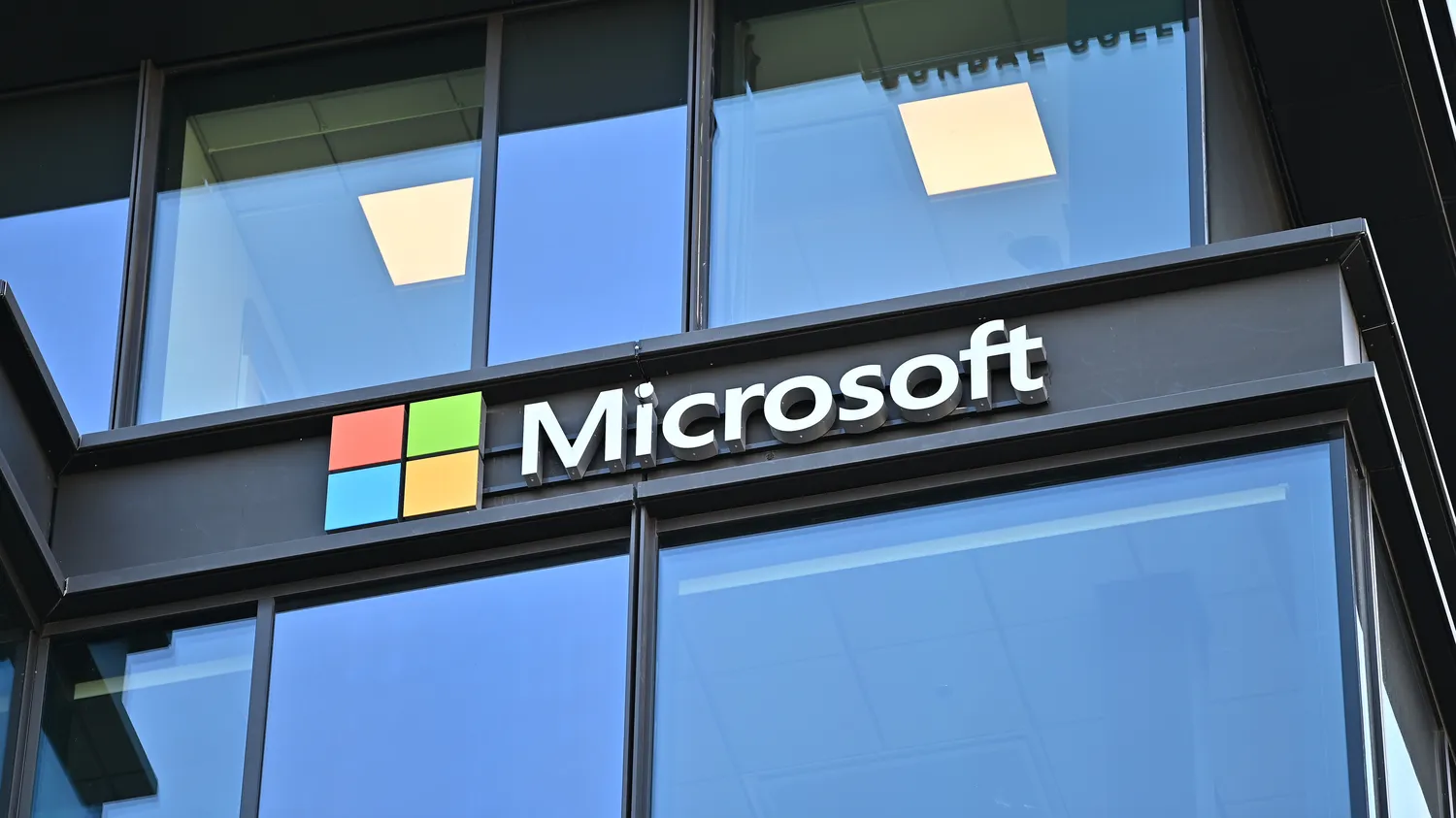 Uticaj Trumpove politike na Microsoft i AI industriju